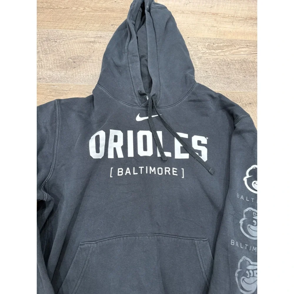 Nike‎ Baltimore Orioles Mens Small Black Graphic Hoodie Sweatshirt NKDK-00A